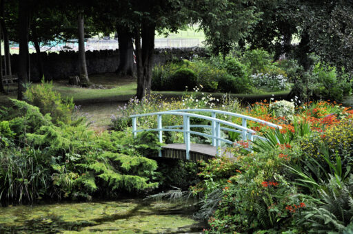 Bodrhyddan Hall bridge