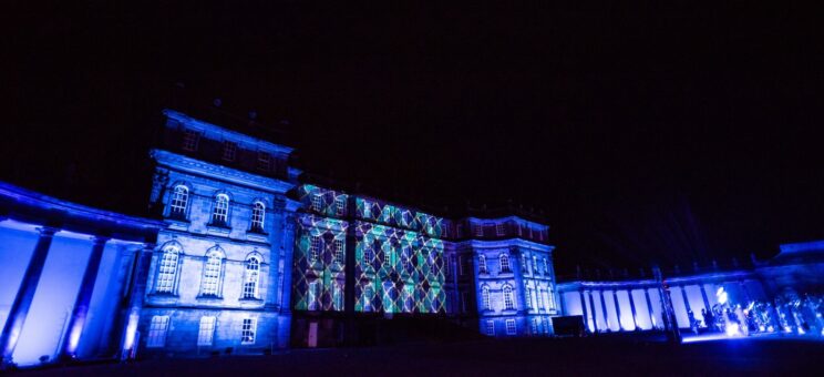 Hopetoun House lighting up blue