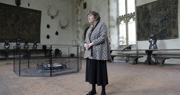 Lady De L'Isle Barons Hall Penshurst