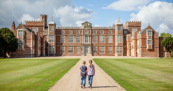 Visiting historic houses in Yorkshire