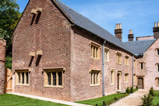 Halswell Park beautiful Tudor House