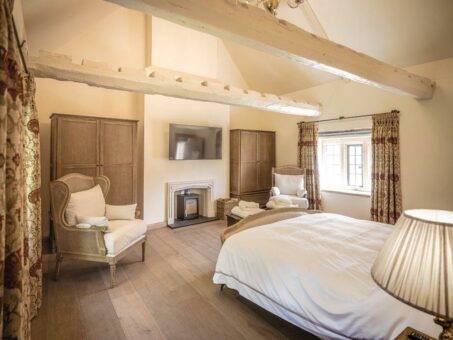 Halswell Park Master Bedroom