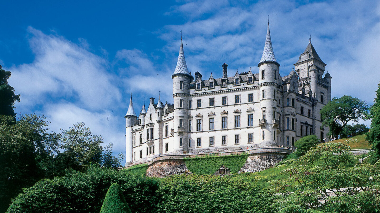 Dunrobin-Castle